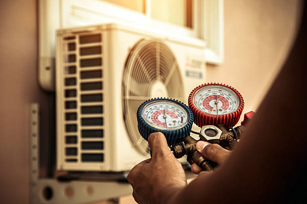 Professional Hvac Installation technician working in Temple Hills, MD